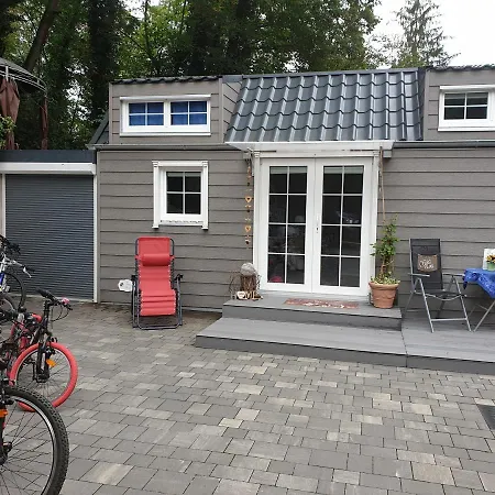 Tinyhaus Wolkenlos Familie Hamdorf