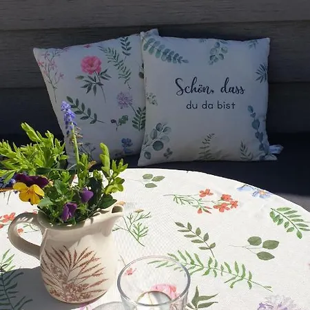 Tinyhaus Wolkenlos Familie Hamdorf