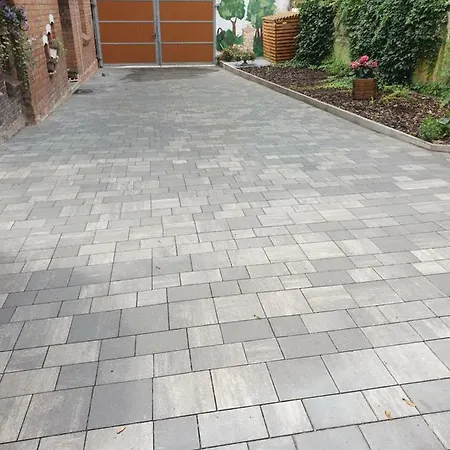 Tinyhaus Wolkenlos Familie Hamdorf *